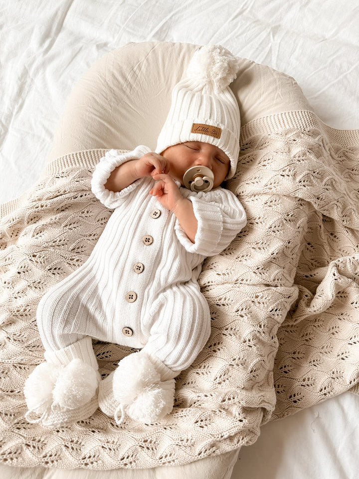 Little B's Nursery | Knit Ribbed Baby Booties - Milk