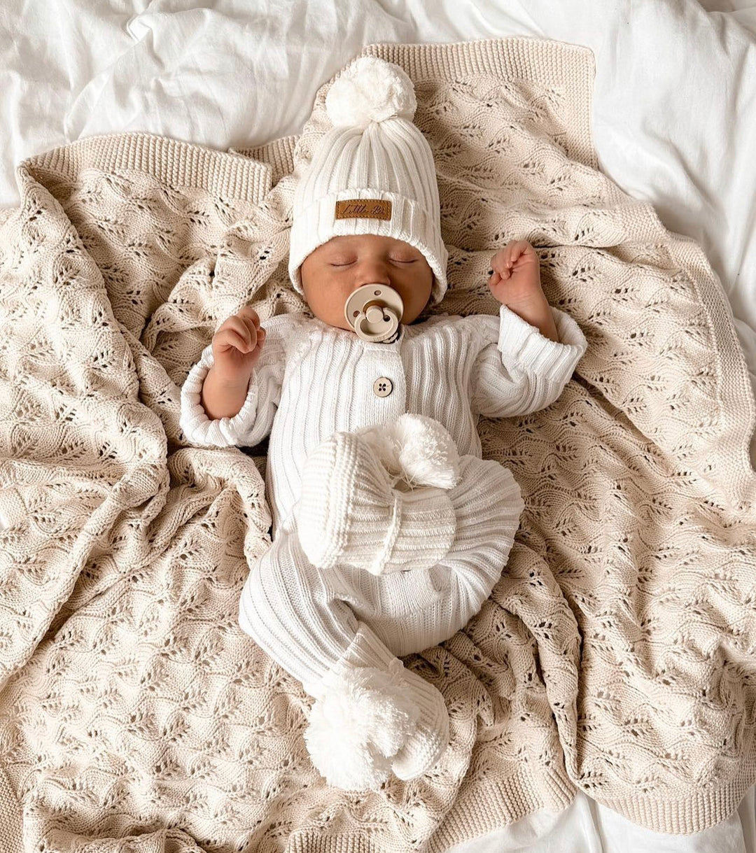 Little B's Nursery | Knit Ribbed Baby Booties - Milk