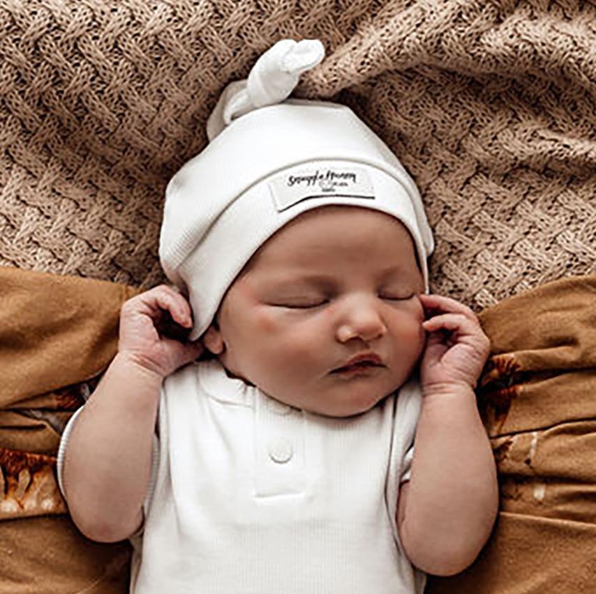 Snuggle Hunny Kids | Milk Ribbed Knotted Beanie