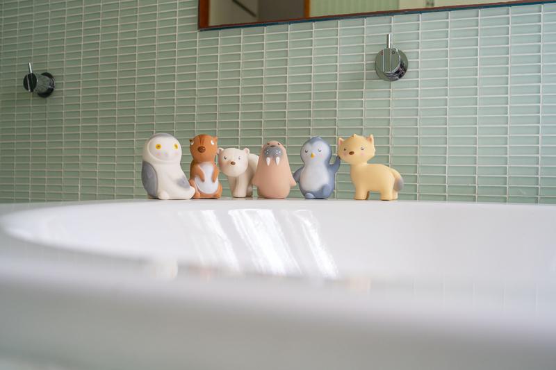 Tikiri-Tikiri-Teether-Arctic-Polar-Bear-Tutu-Irresistible